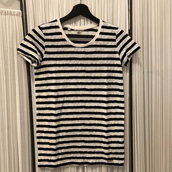 EUC Guess Monietta Striped Lace Tshirt - Size XS - Picture 1 of 8